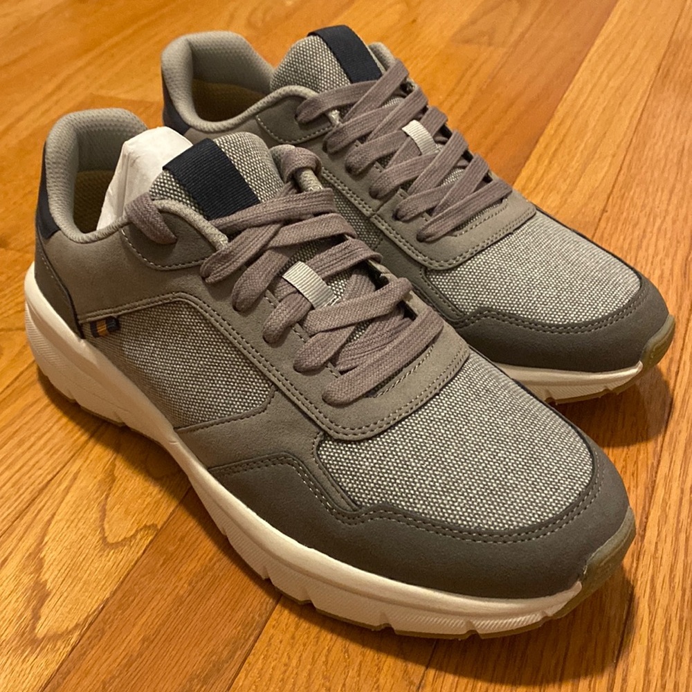 Brand new dr scholl’s notch shoes